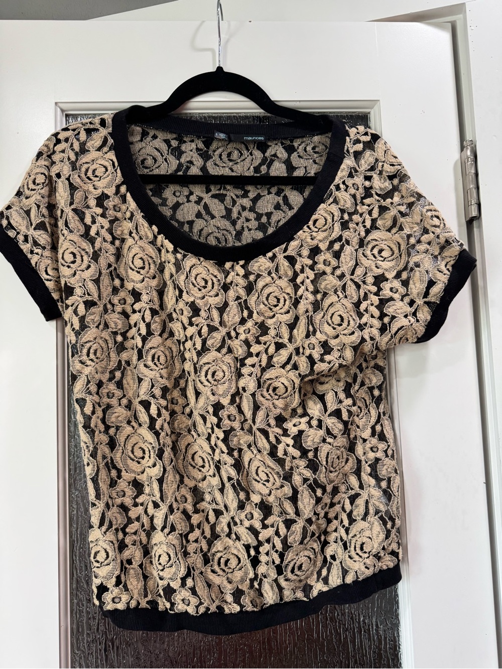 Maurices Black & Beige Floral Lace Short Sleeve Blouse